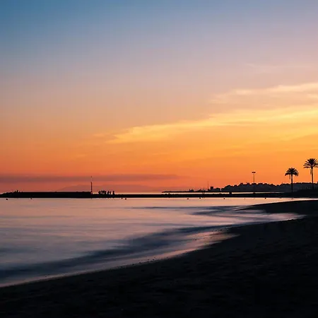 Beachfront Ph With Amazing Views Rdr357